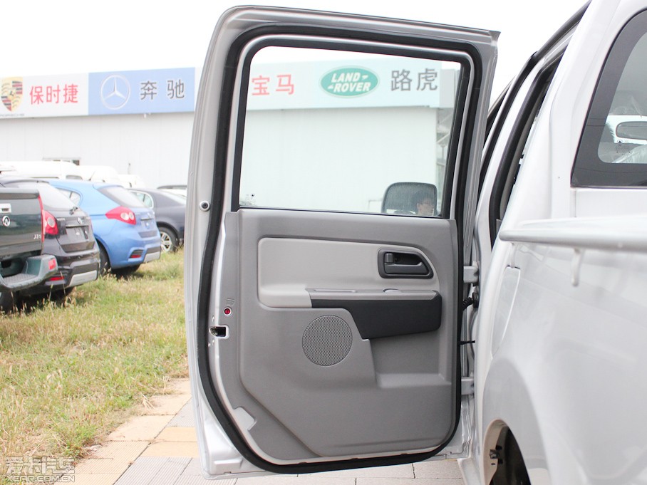 2011LE3 ؔ 2.2L СpźA