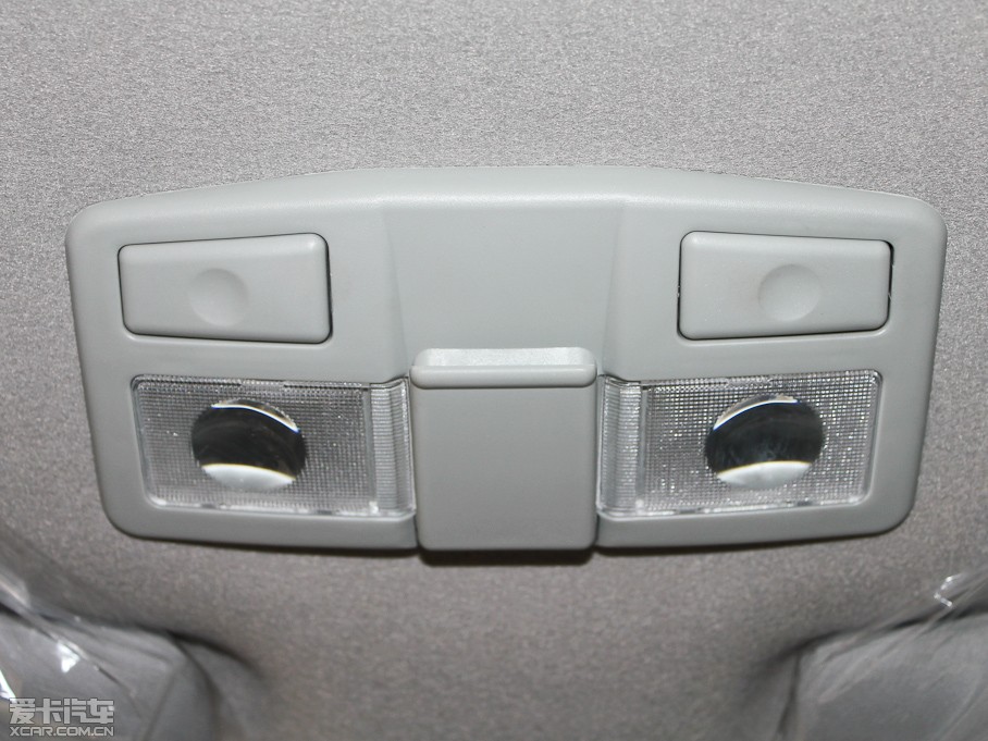 2011L(fng)E3 ؔ(ci) 2.2L СpźA