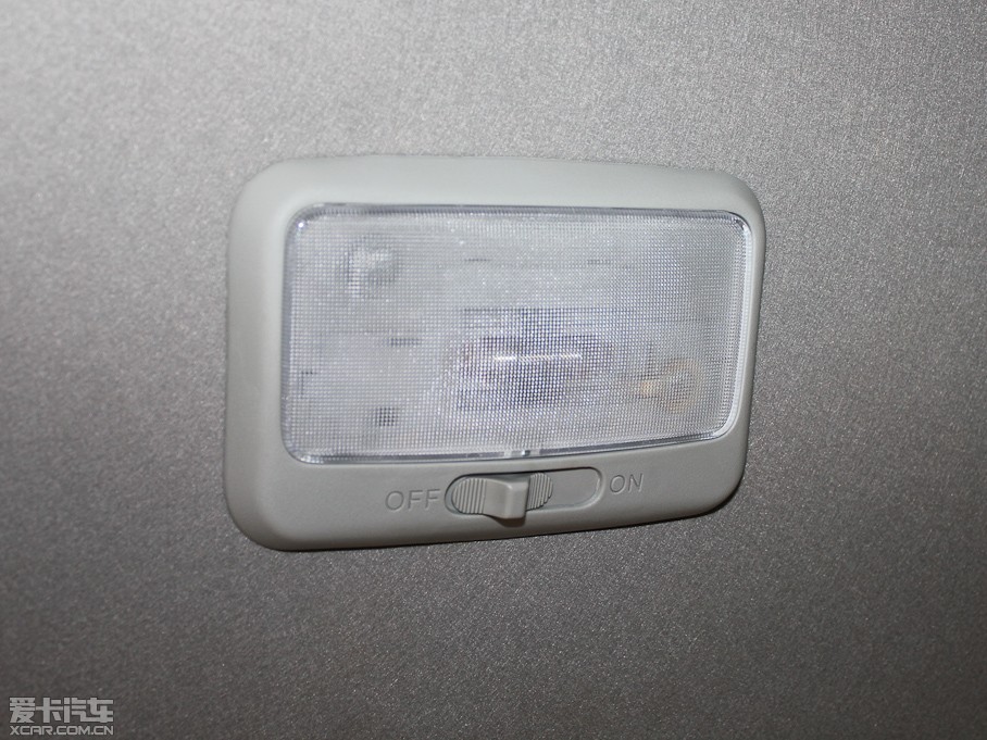 2011LE3 ؔ 2.2L СpźA