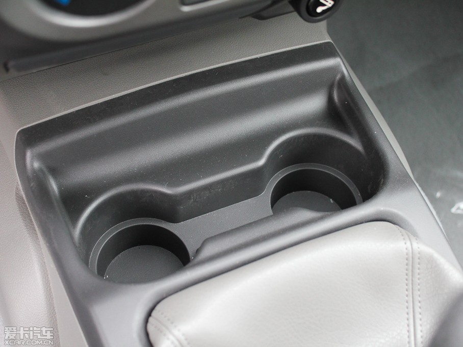 2011LE3 ؔ 2.2L СpźA