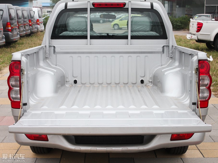 2011LE3 ؔ 2.2L СpźA