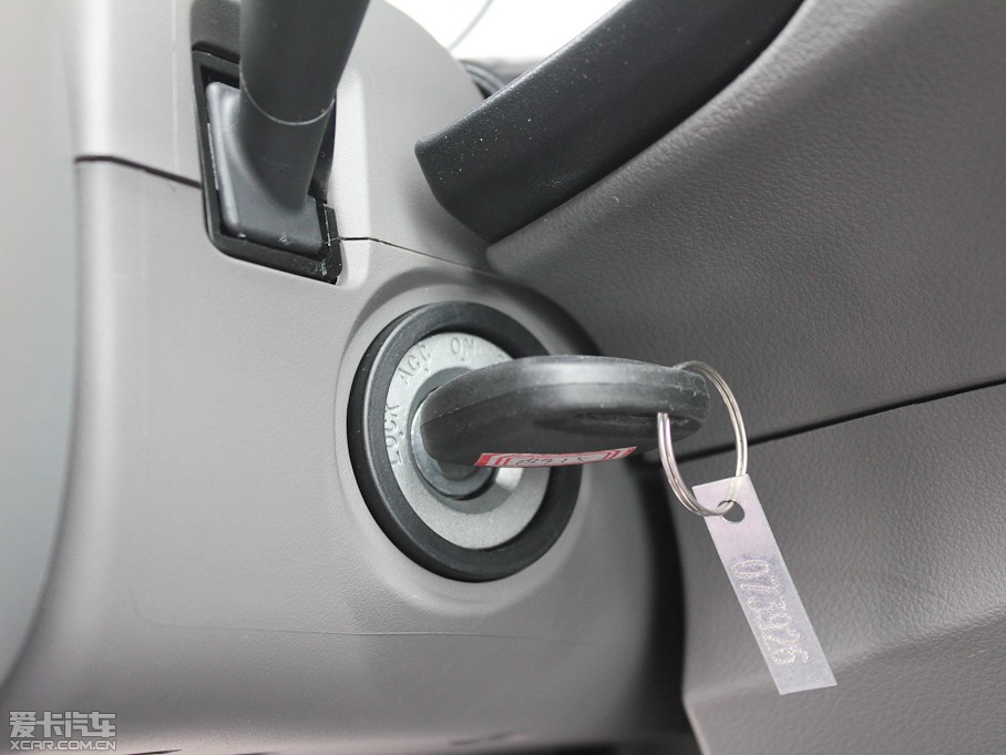 2011L(fng)E3 ؔ(ci) 2.2L СpźA