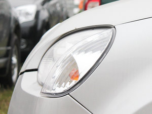 2011ؔ 2.2L СpźA ^