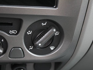 2011ؔ(ci) 2.2L СpźA п؅^(q)