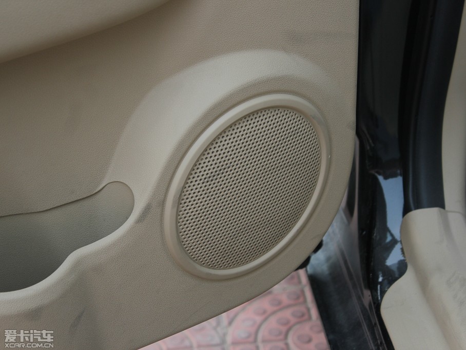 2012���L��C30 1.5L CVT���A��