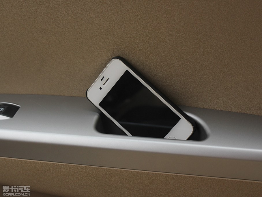 2012���L��C30 1.5L CVT���A��