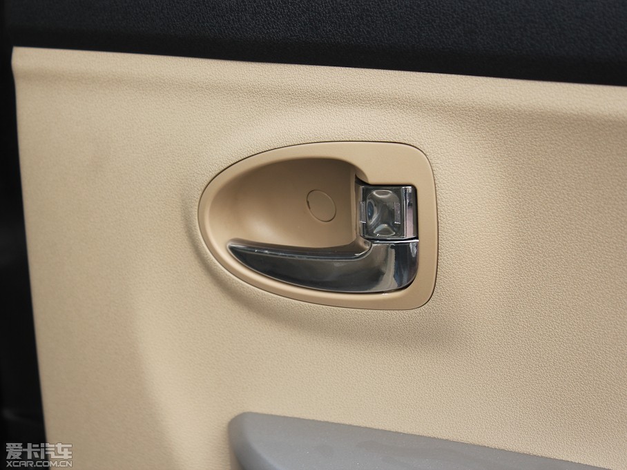 2012���L��C30 1.5L CVT���A��