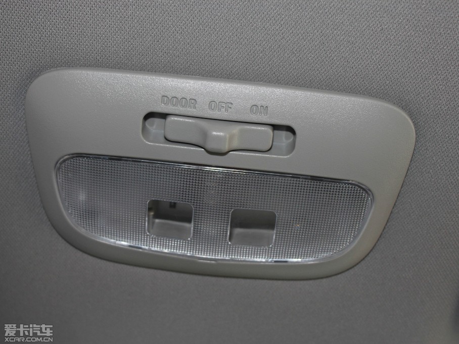 2011������CROSS 1.3L MT