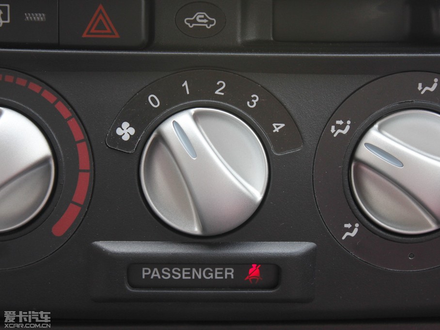 2011������CROSS 1.3L MT