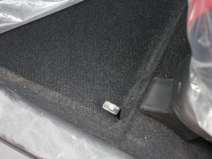 2011款1.3L MT 空间座椅