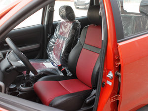 2011款1.3L MT 空间座椅