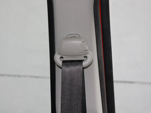 2011款1.3L MT 空间座椅