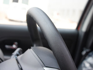 2011款1.3L MT 中控区