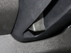 2011款1.3L MT 中控区
