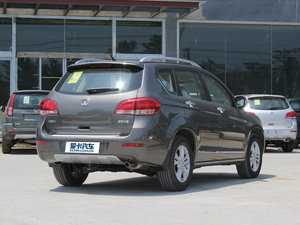2012款2.4L 自动两驱尊贵版 整体外观