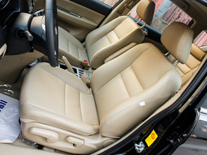 2012款1.5T 手动两驱精英版 主驾驶座椅