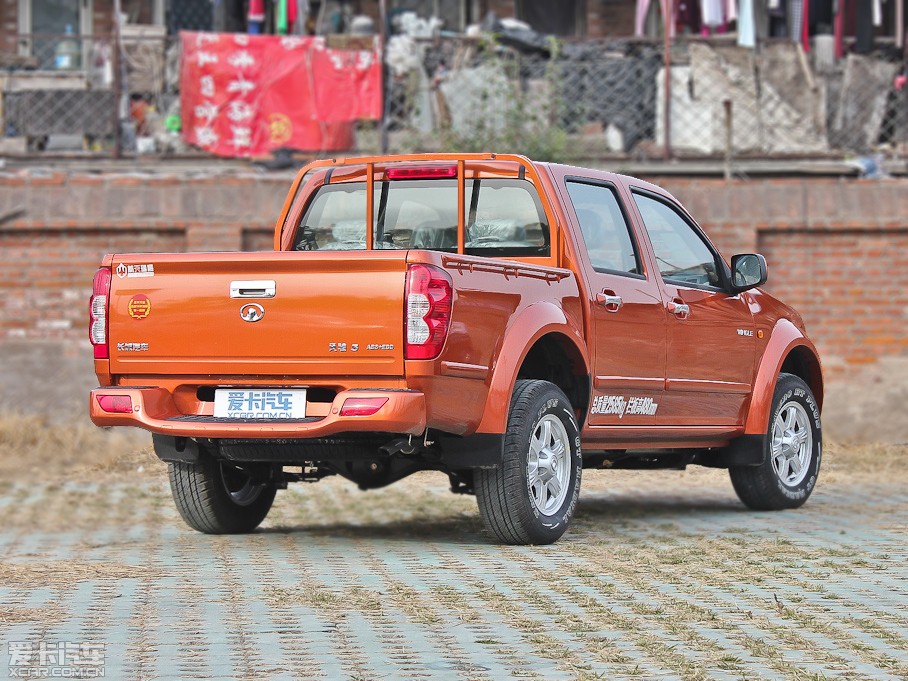 2011LE5 (w) 2.4L (q)pźA 