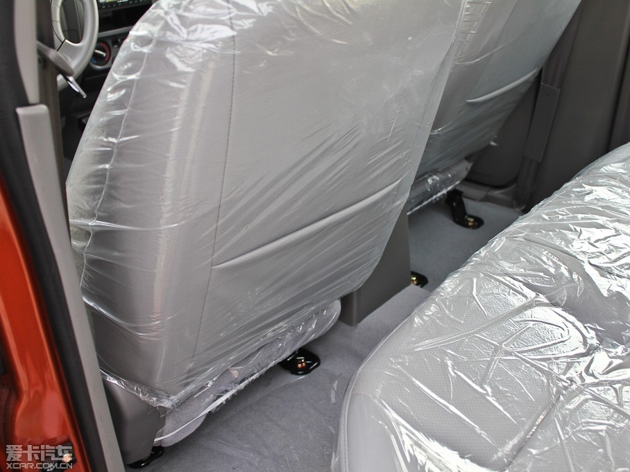 2011L(fng)E5 (w) 2.4L (q)pźA 