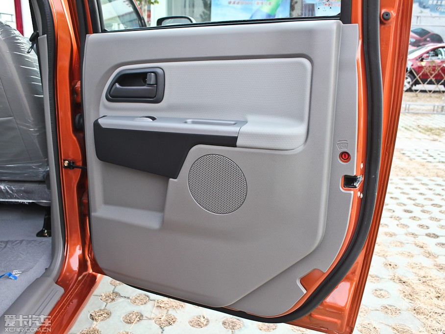 2011LE5 (w) 2.4L (q)pźA 