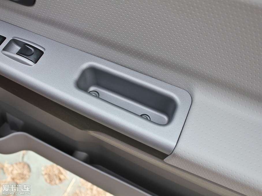 2011LE5 հ 2.4L pźA 