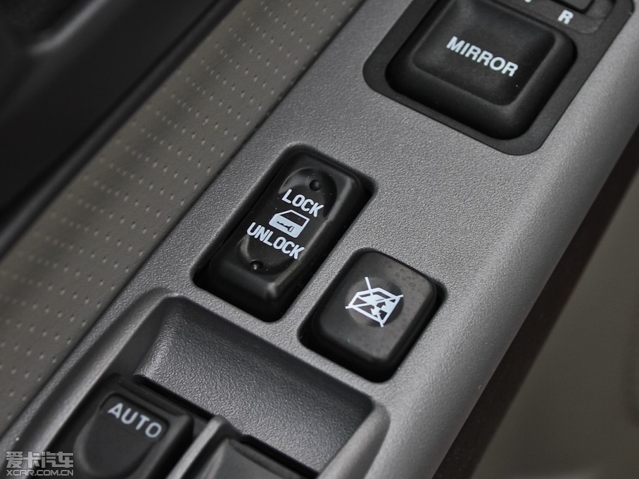 2011LE5 հ 2.4L pźA 