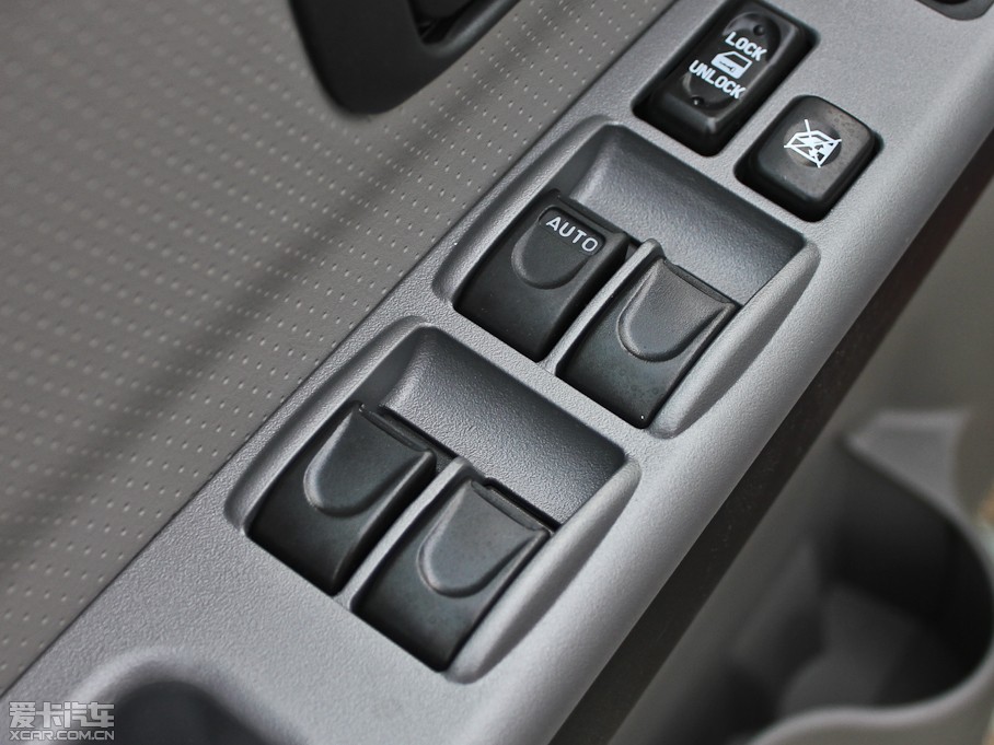 2011LE5 հ 2.4L pźA 