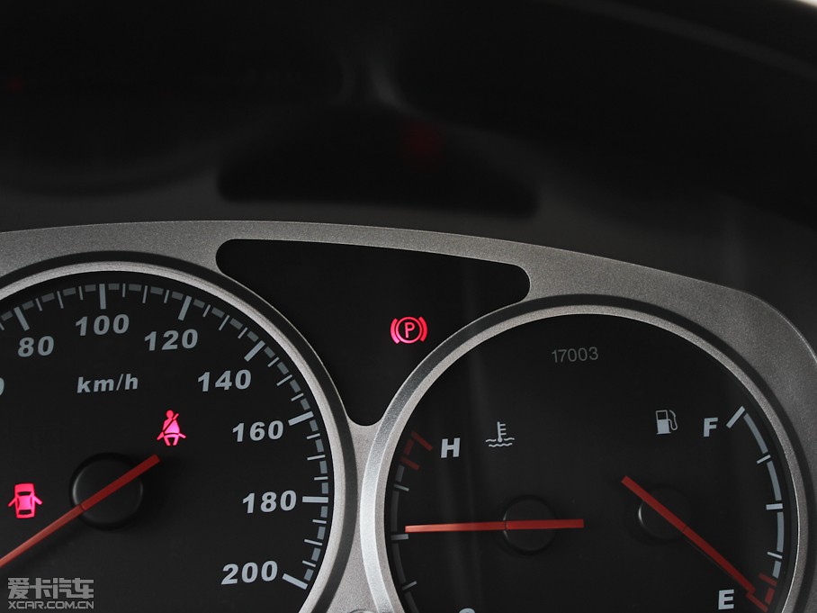 2011LE5 հ 2.4L pźA 