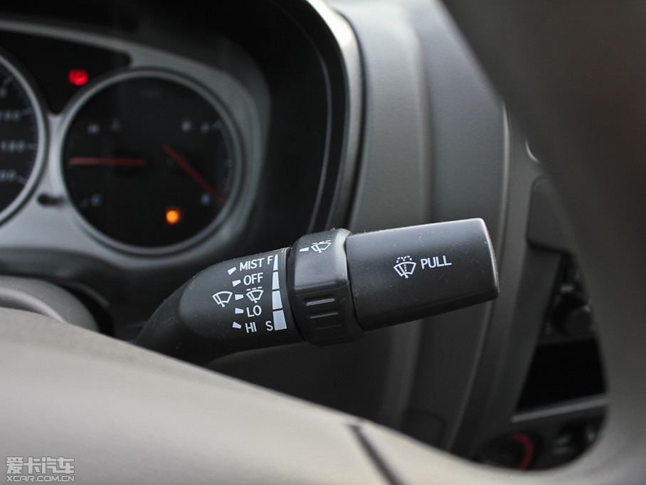 2011L(fng)E5 (w) 2.4L (q)pźA 