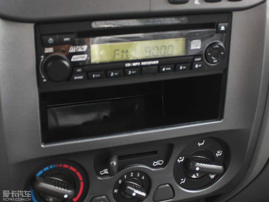 2011L(fng)E5 (w) 2.4L (q)pźA 