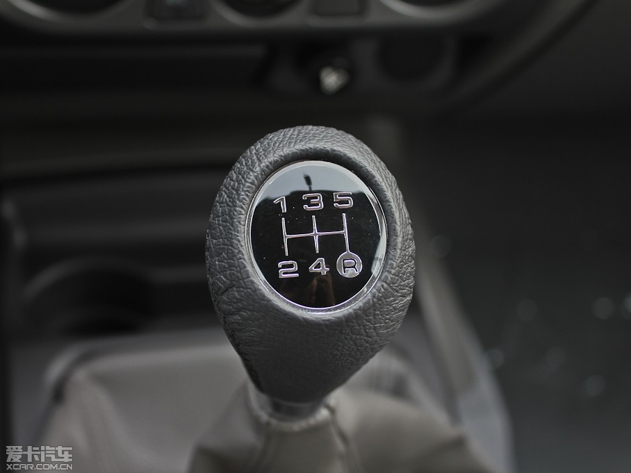 2011LE5 հ 2.4L pźA 