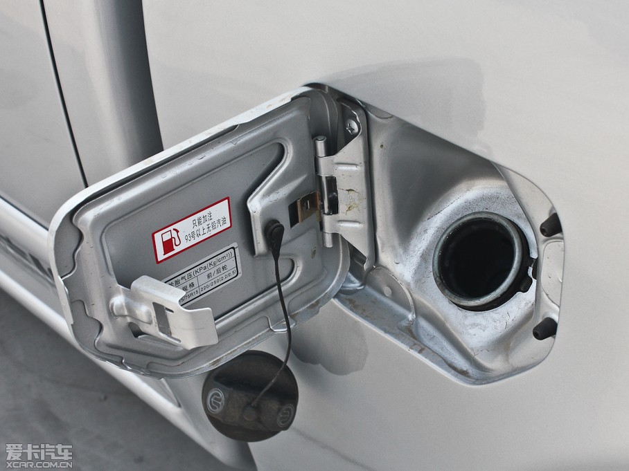 2011L(fng)E5 (w) 2.4L (q)pF 