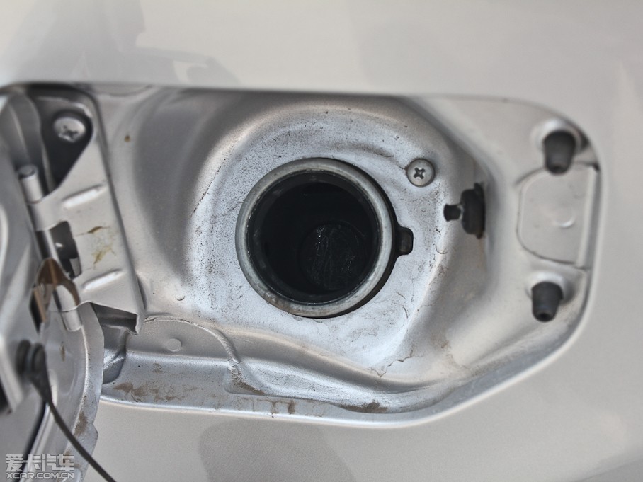 2011L(fng)E5 (w) 2.4L (q)pF 