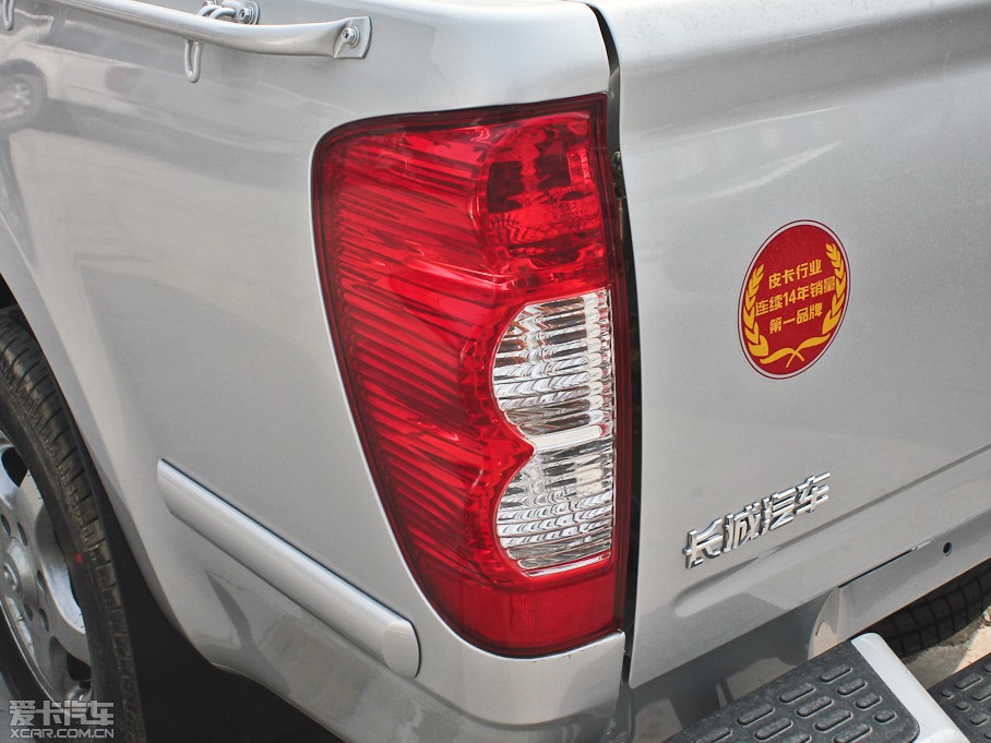 2011LE5 (w) 2.4L (q)pF 