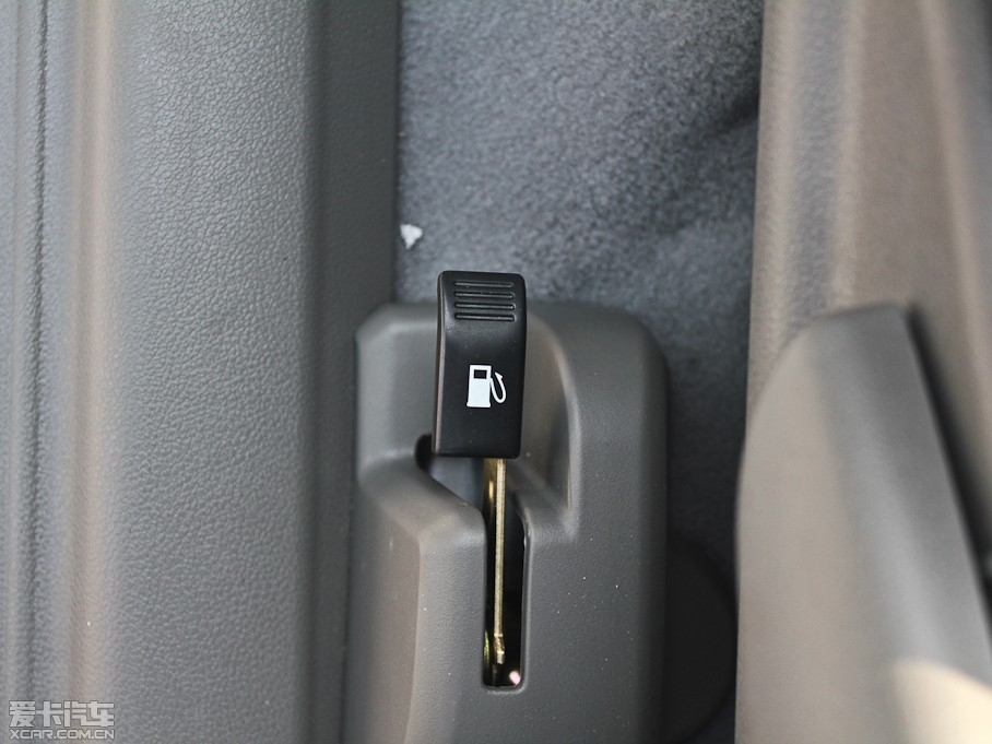 2011LE5 հ 2.4L (q)pF 