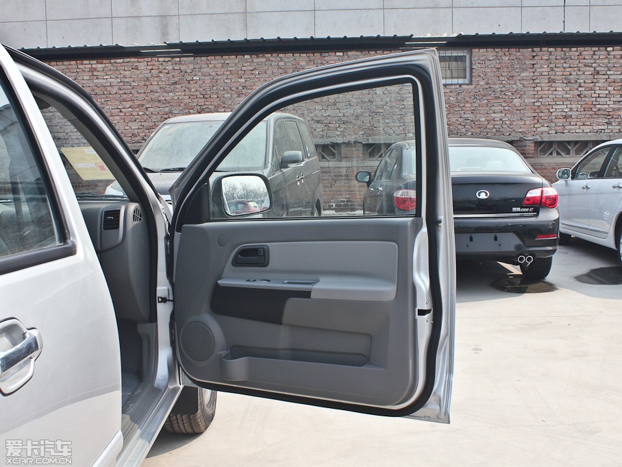 2011LE5 հ 2.4L (q)pF 