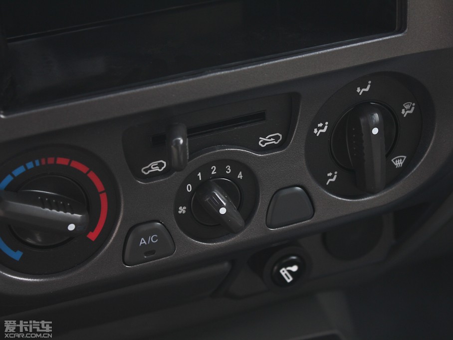 2011L(fng)E5 (w) 2.4L (q)pF 