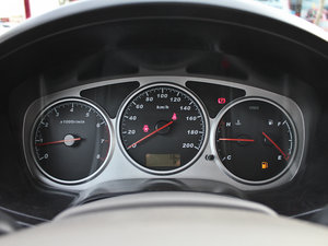 2011(w) 2.4L (q)pźA  x