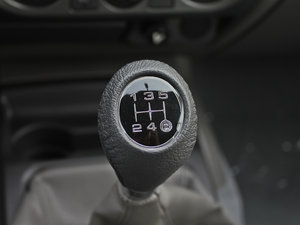 2011(w) 2.4L (q)pźA  п؅^(q)