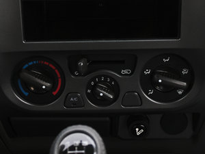 2011հ 2.4L pźA  {{