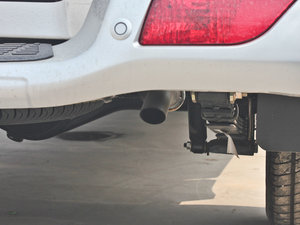 2011հ 2.4L pF  Ś