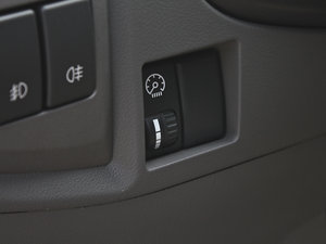 2011հ 2.4L pF  g