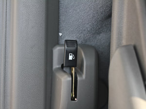 2011հ 2.4L pF  g