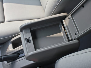 2011հ 2.4L pF  g