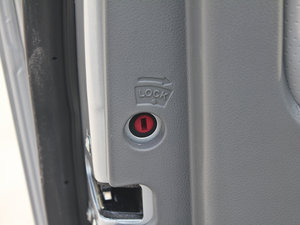 2011հ 2.4L pF  g