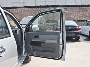 2011հ 2.4L pF  g