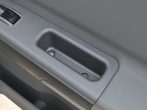 2011հ 2.4L pF  g