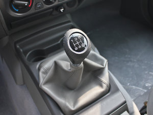 2011հ 2.4L pF  QU