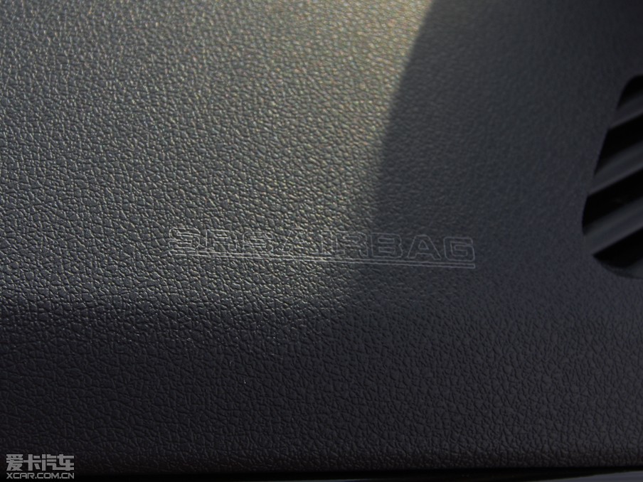 2013���L��C30 1.5L �քӾ�Ӣ��