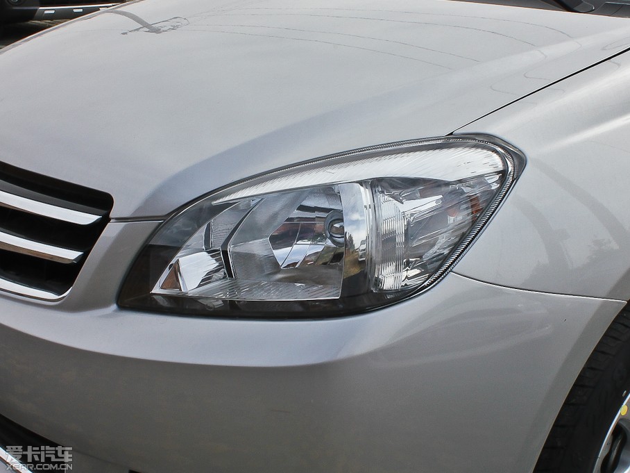 2013���L��C30 1.5L �ք����m��