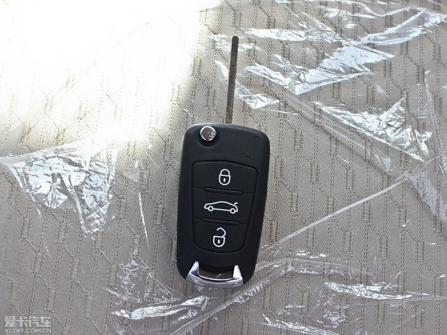 2013���L��C30 1.5L �ք����m��